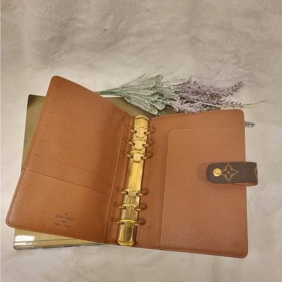 Authentic pre-owned Louis Vuitton agenda mm journal cover desk - Picture 8 of 14